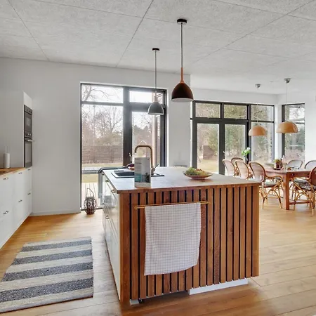 Dom wakacyjny Sune - 175m From The Sea By Interhome *